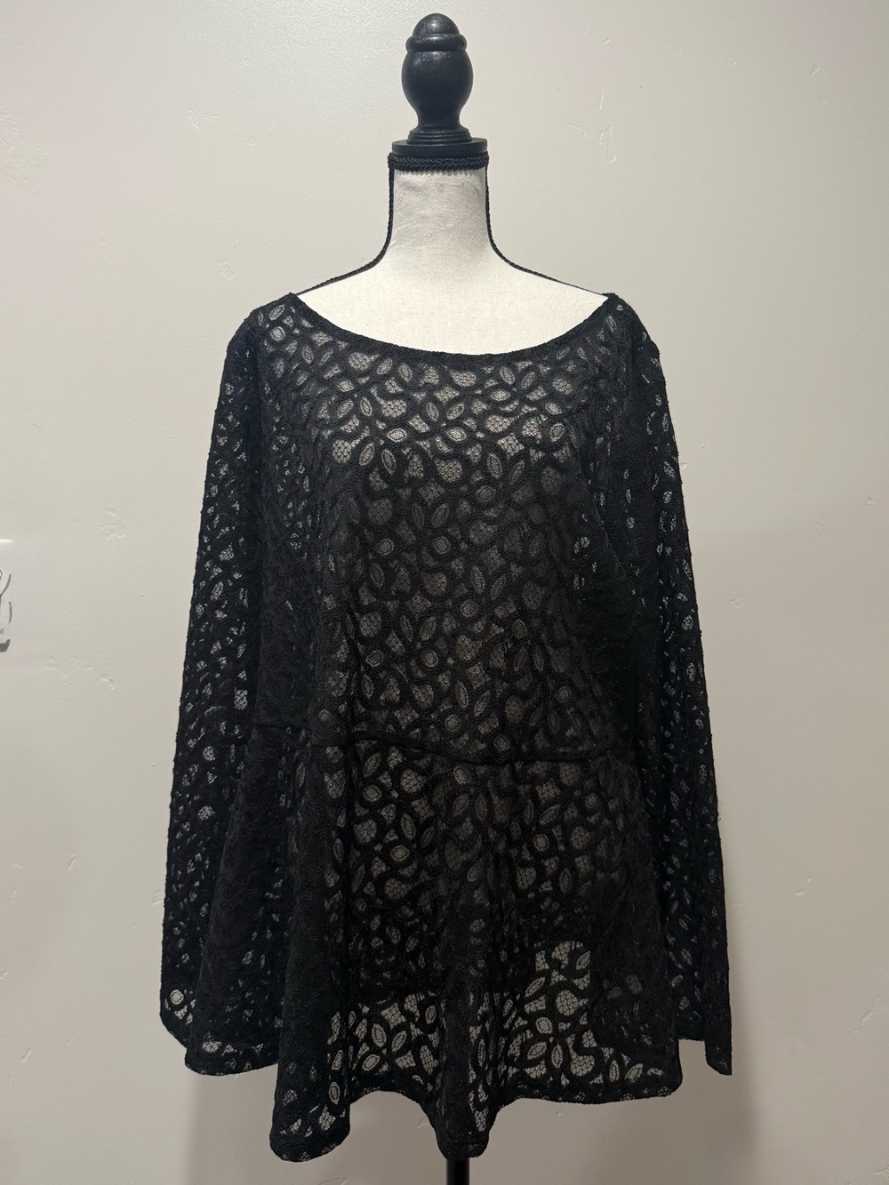 Lane Bryant Black Lace Long-Sleeve Peplum Top